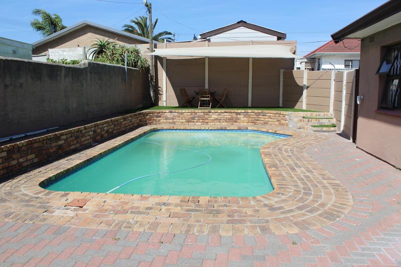3 Bedroom Property for Sale in Glen Lilly Western Cape